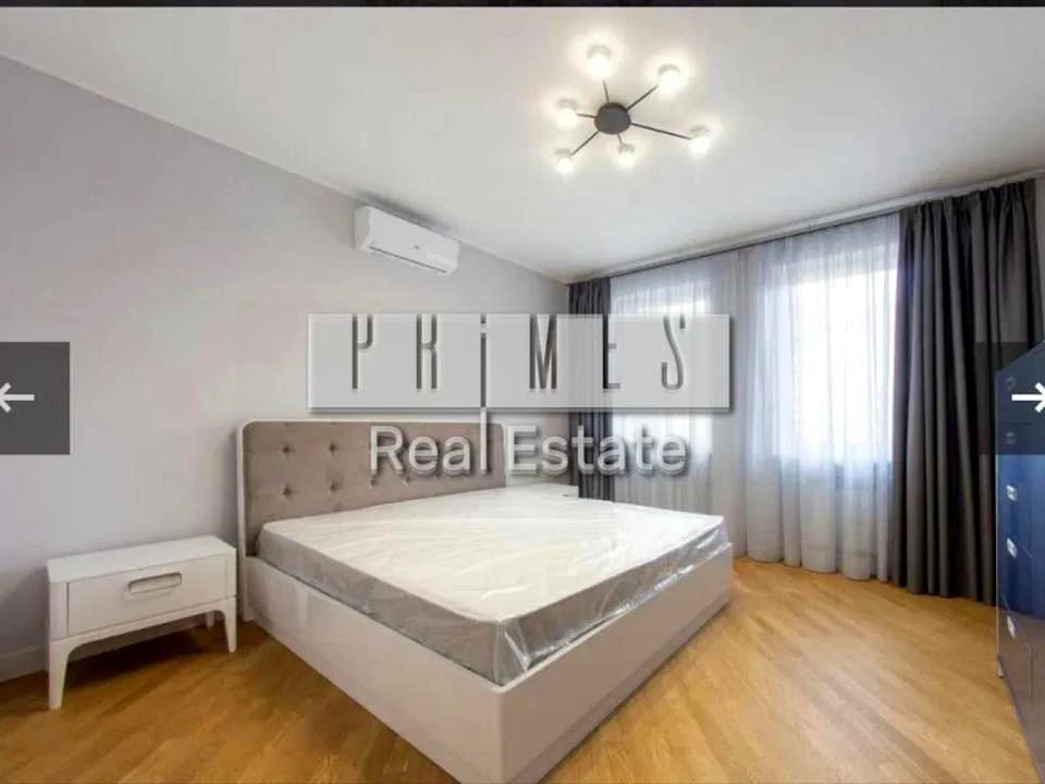 Будинок. Київ, Лютнева вул.