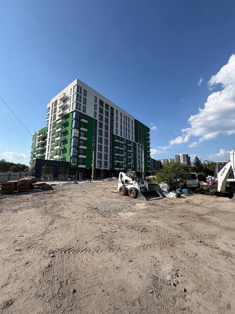 Продаж 1 кімнатної квартири ЖК Continent Green вул Роксоляни