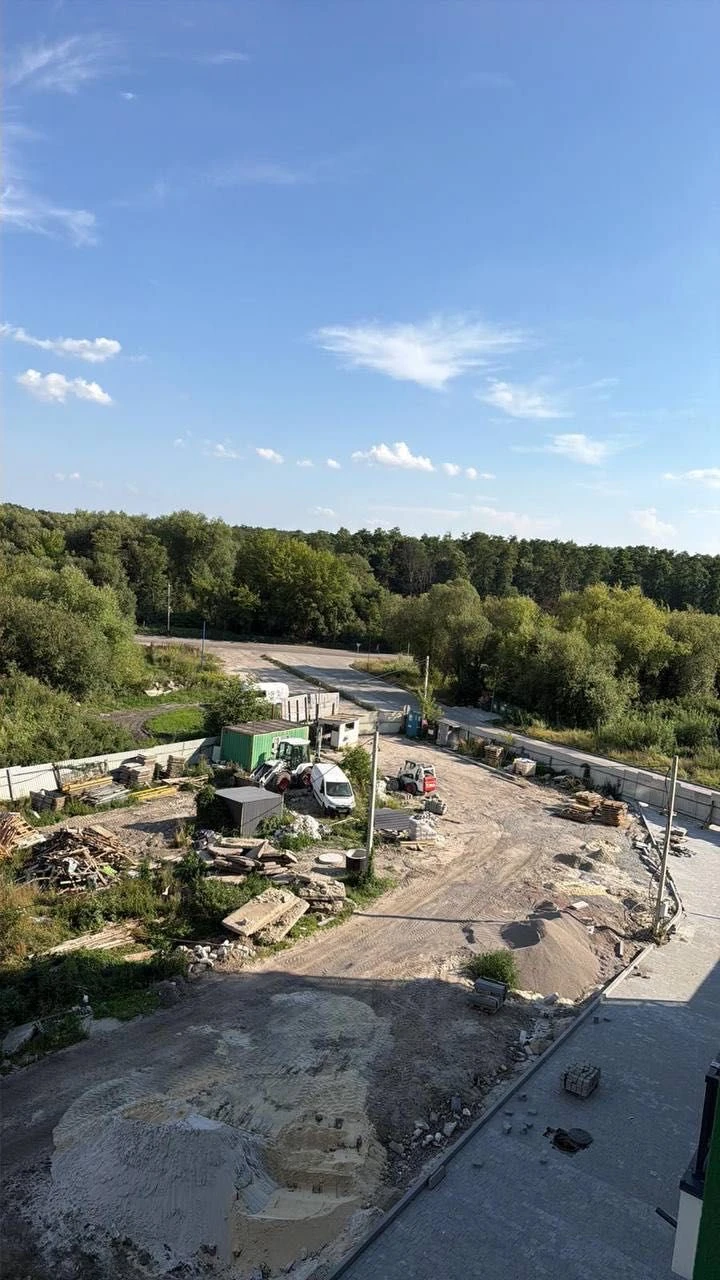 Продаж 1 кімнатної квартири ЖК Continent Green вул Роксоляни