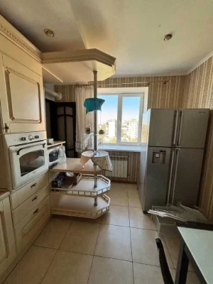 Продам 2к квартиру, 107кв.м, 8/9 пов, цегла, котел