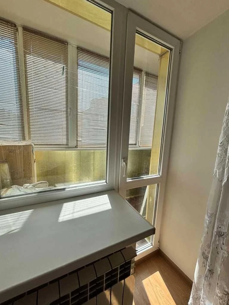 Продам 2к квартиру, 107кв.м, 8/9 пов, цегла, котел
