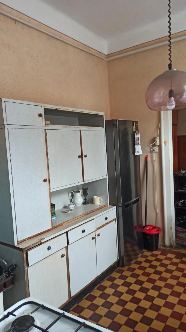 3-к, Корятовича вул., 2, Центр