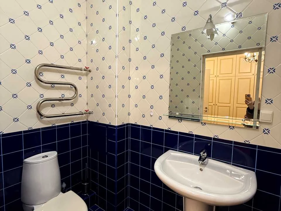 Квартира. Київ, Павлівська вул.