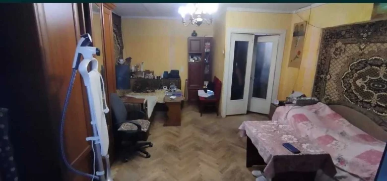 Продаж квартири в цегляному будинку