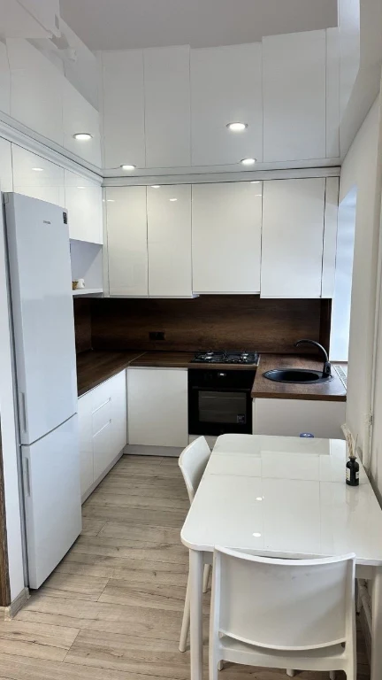 Продаж квартири 1к. ВІД ВЛАСНИКА. Кирилівська 115, Куренівка