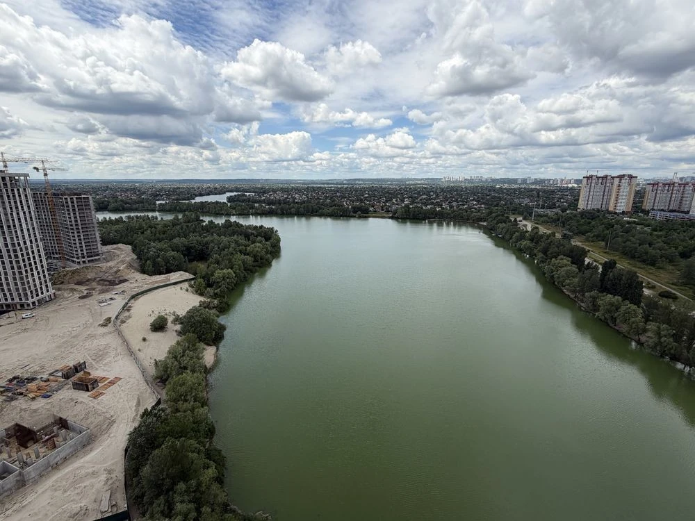 1 кім квартира на Позняках, жк H2O, Григоренко