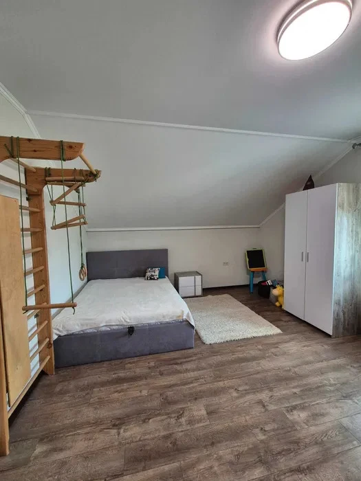 Аренда дома 211 м², Евгения Харченко ул.