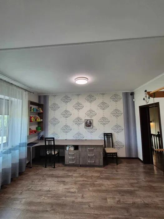 Аренда дома 211 м², Евгения Харченко ул.