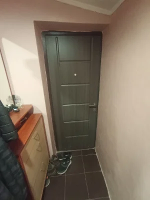 Продам часть дома метро 2 минуты.Реально!