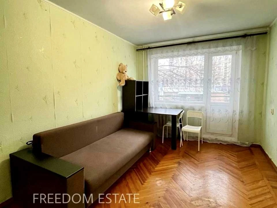 Квартира. Харків, Тракторобудівників просп.
