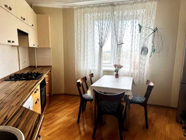 Квартира. Рівне, Буковинська вул.
