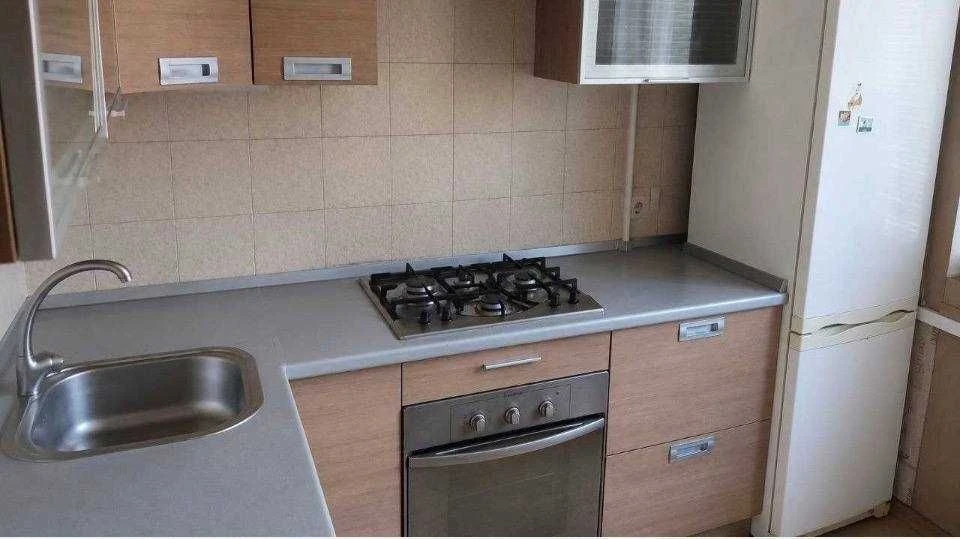 Продам 2 кімнатну квартиру ЧЕШКУ  54 м2  ЖМ Перемога 6