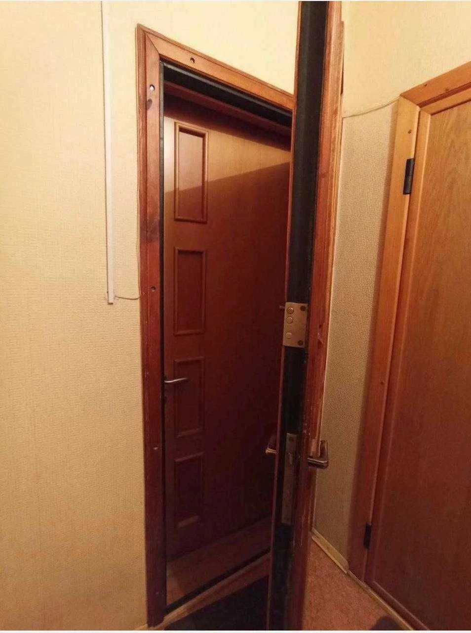 Продам 2 кімнатну квартиру ЧЕШКУ  54 м2  ЖМ Перемога 6