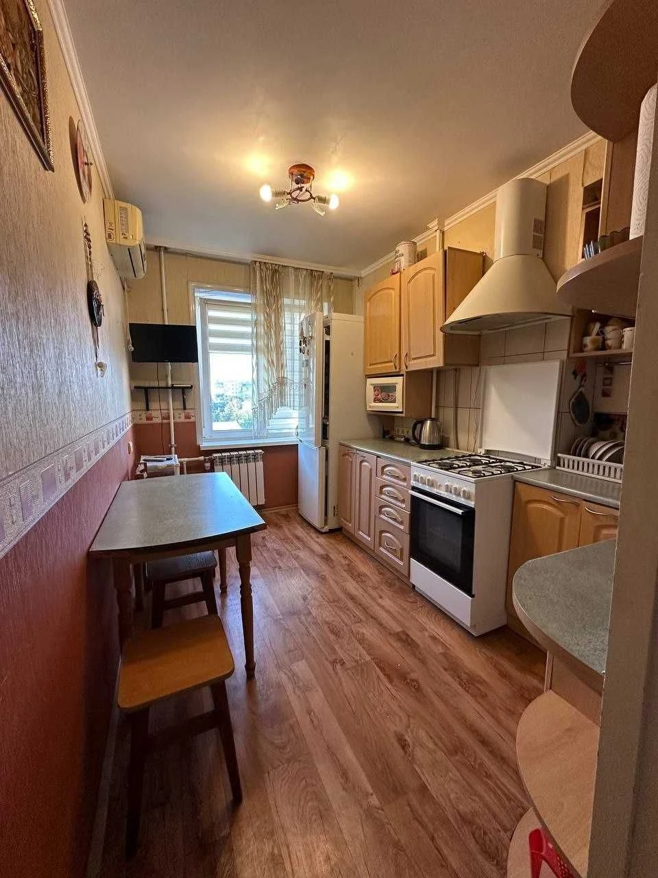 Продам 2к квартиру пр-кт Слобожанский, Косиора, Левый берег