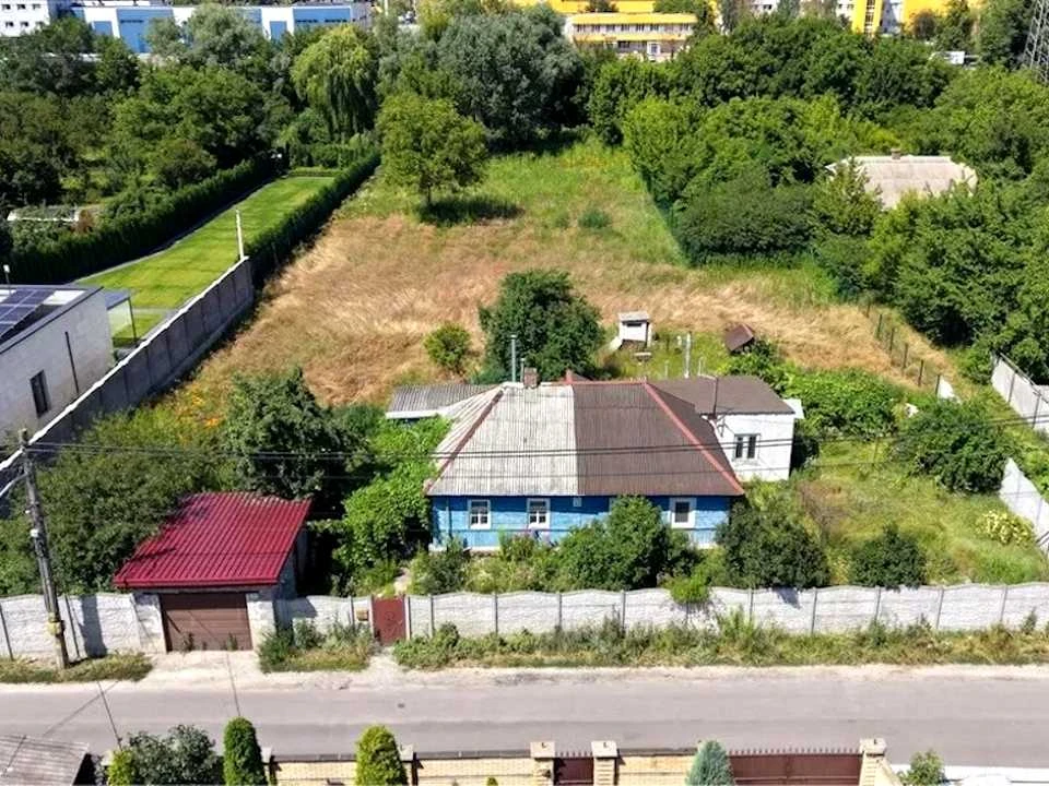 Будинок. Київ, Фестивальна вул.