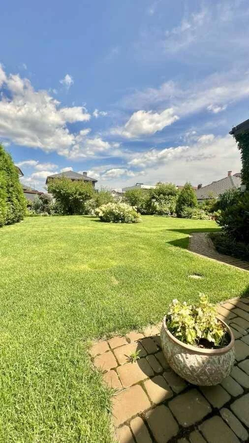 Продам 4-к cottage Киев, Голосеевский, Степана Рудницкого ул
