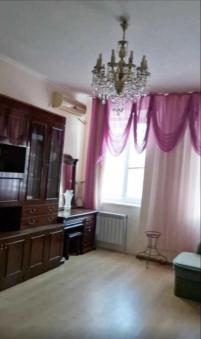 Продам 2-комнатную квартиру  улица Вильямса