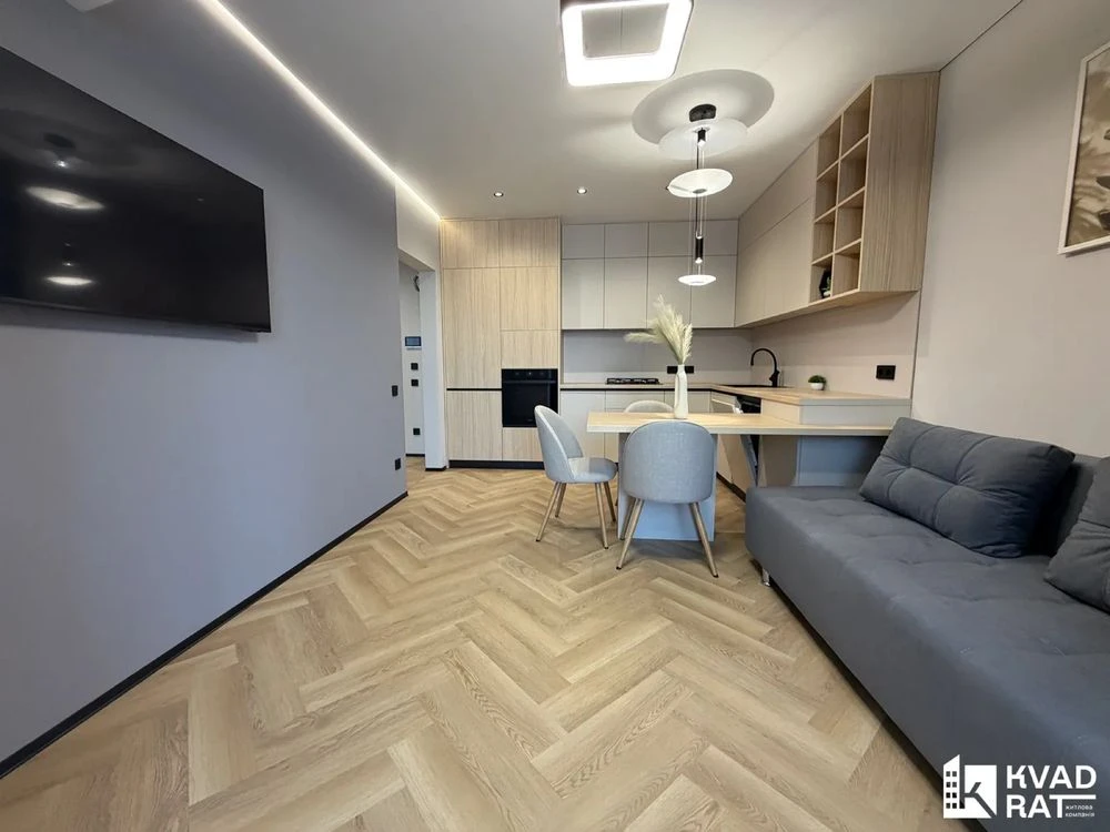 Продам 2-кімнатну квартиру 70,2 м² | ЖК Діброва Парк
