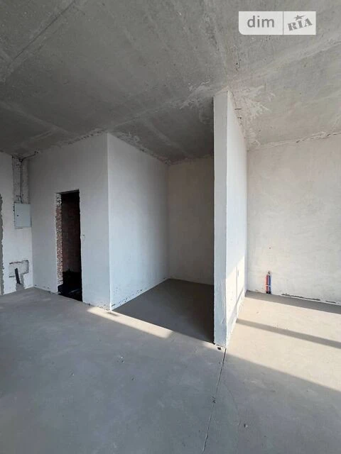 Sale of 3-room apartment 108 sq. m. on Andriy Verkhoglyada St. 22 •
