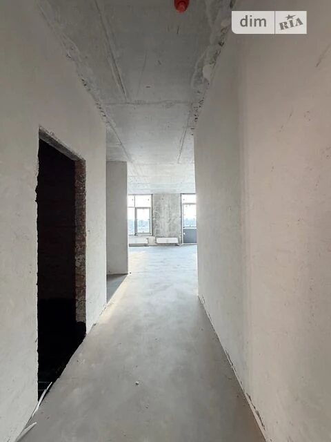 Sale of 3-room apartment 108 sq. m. on Andriy Verkhoglyada St. 22 •