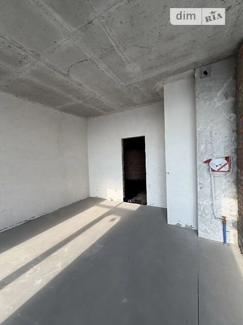 Sale of 3-room apartment 108 sq. m. on Andriy Verkhoglyada St. 22 •