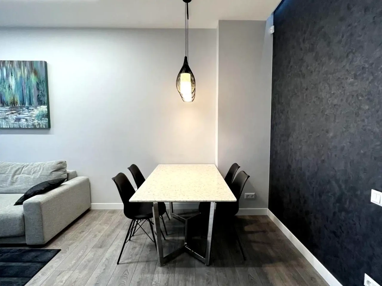 Оренда квартири 2-кімн. 48 м² 4/14 пов.