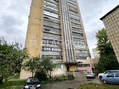 Квартира. Київ, Пантелеймона Куліша вул.