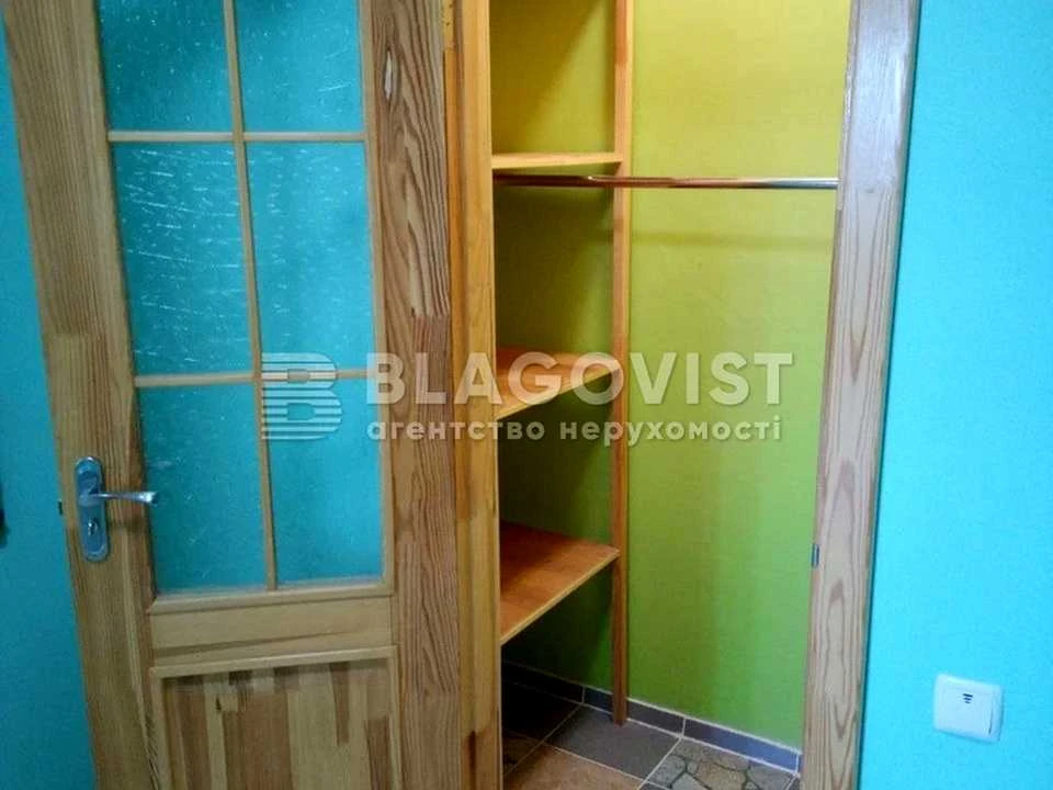 Квартира. Київ, Пантелеймона Куліша вул.