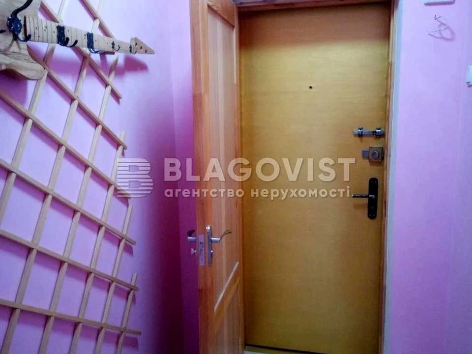 Квартира. Київ, Пантелеймона Куліша вул.