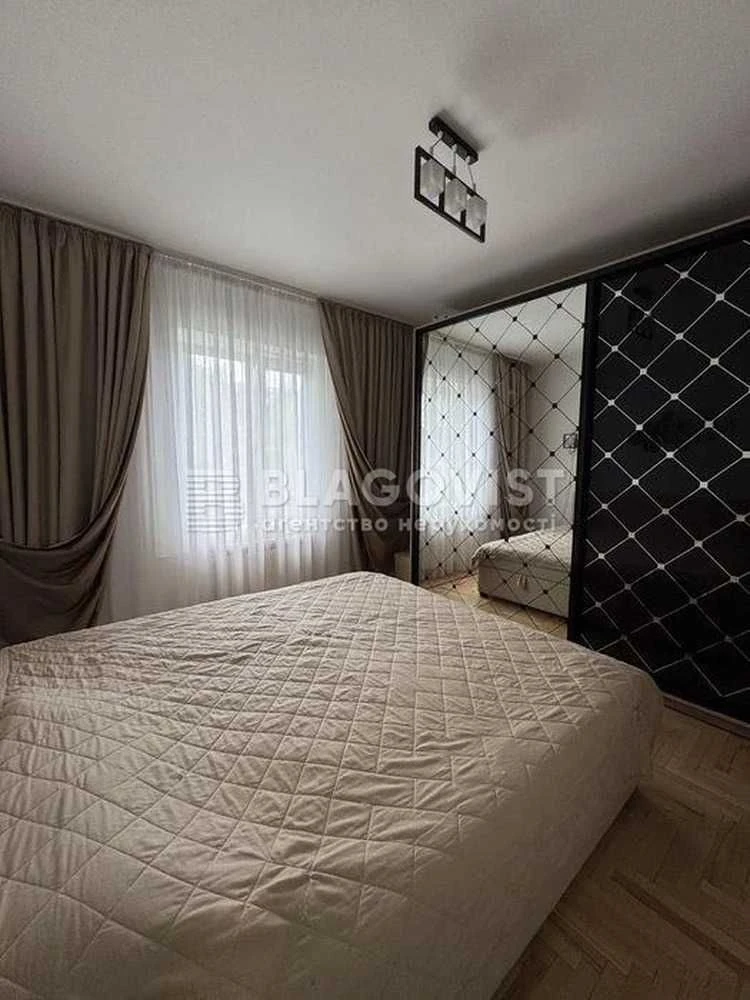 Продаж 3-кімн. просторої квартири 74 м.кв. з ремонтом. Оноре