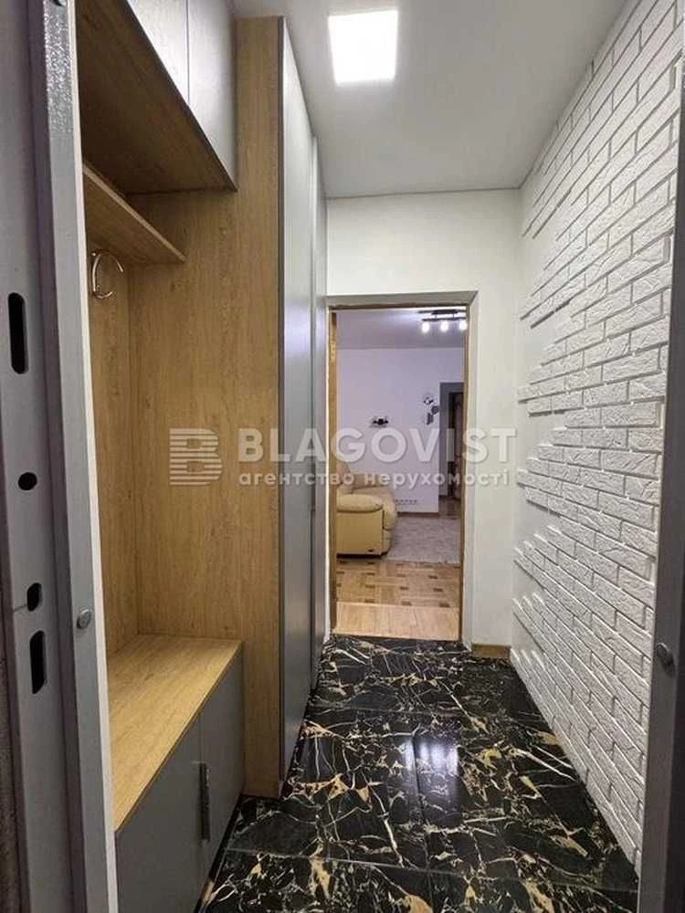 Продаж 3-кімн. просторої квартири 74 м.кв. з ремонтом. Оноре