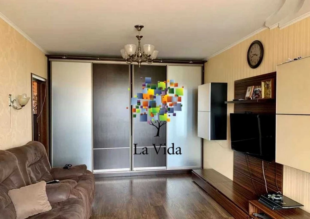 Продаж 2к квартири, Бальзака, 55