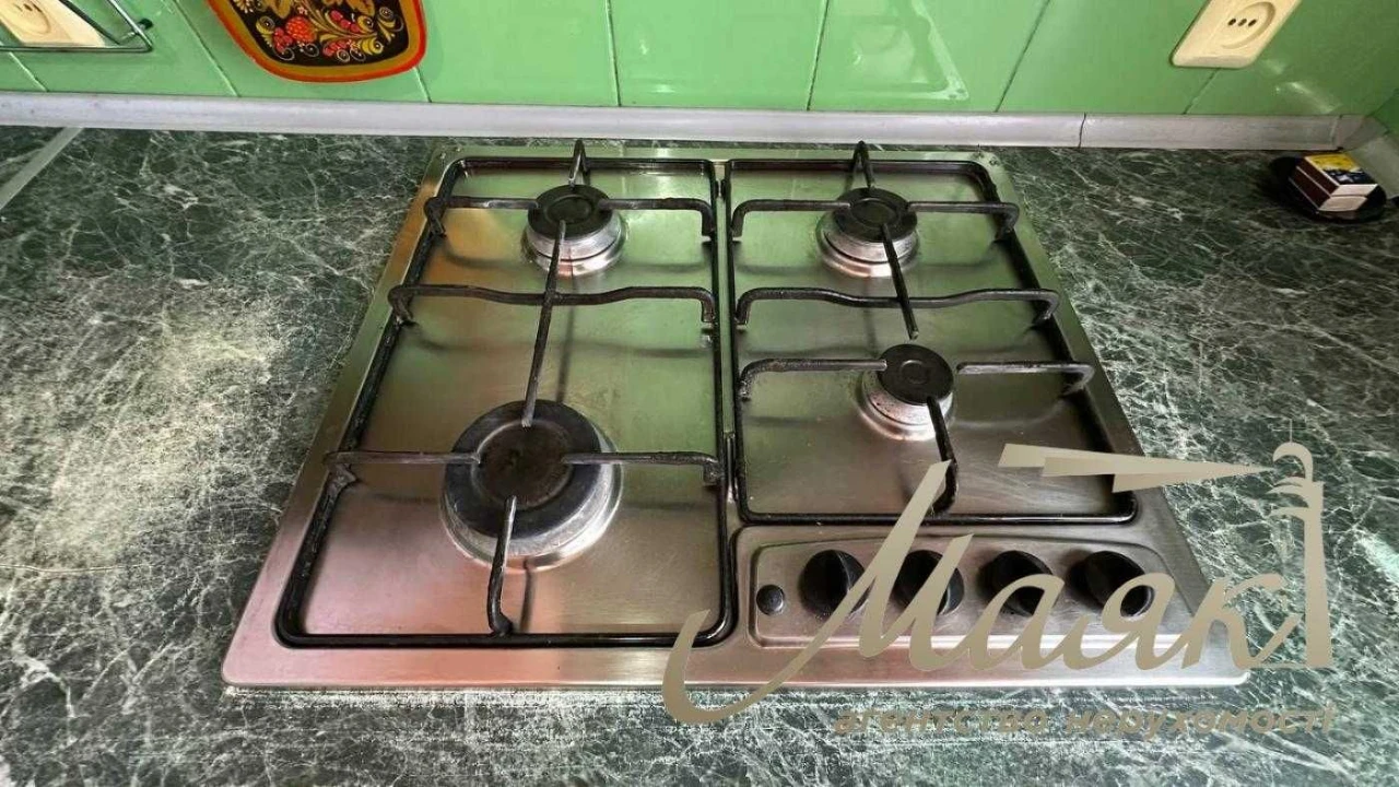 Продаж 3-кімнатної квартири на Харківському шосе, 21/1, Дарн