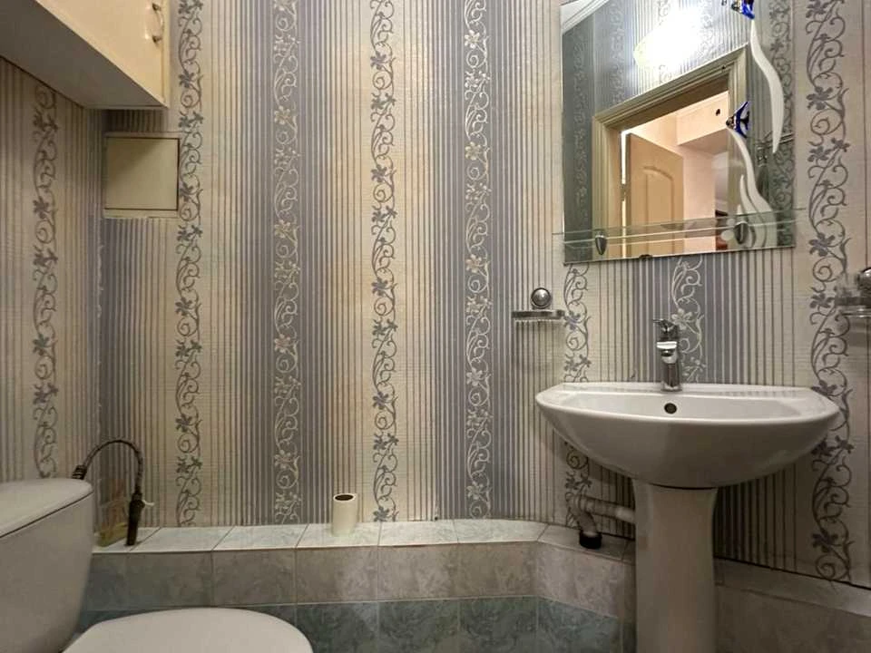Квартира. Київ, Миколи Бажана просп.