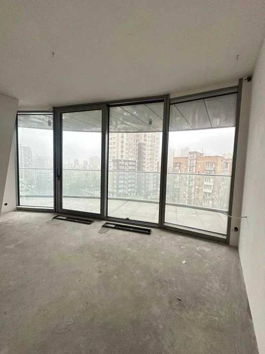 Sale of a 2-room apartment in the premium residential complex "Taryan Tower"