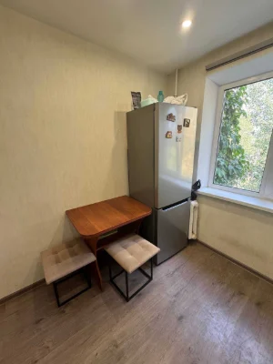Продам 1-кімнатну квартиру на Косиора с хорошим ремонтом