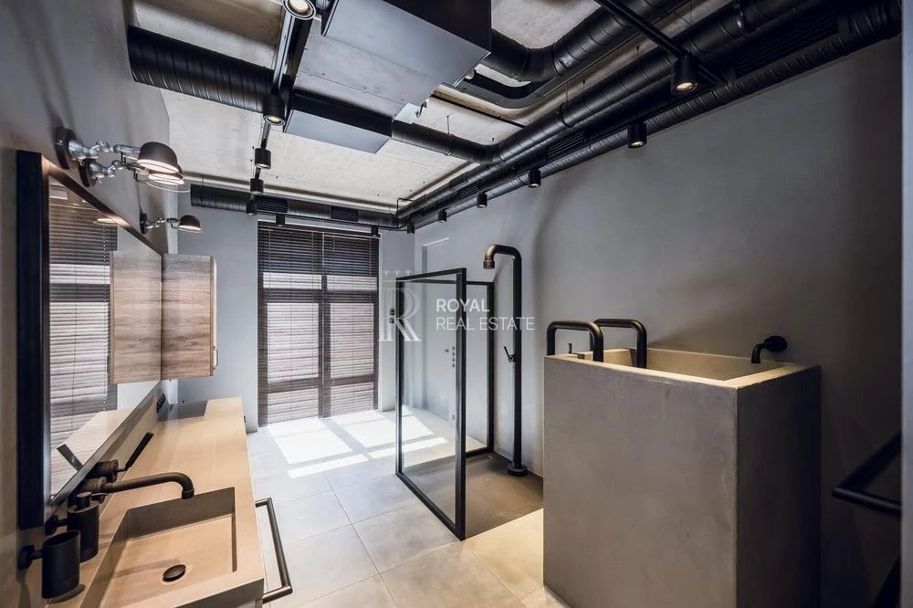 Apartment for sale Pechersky 3 rooms 227 m² club house