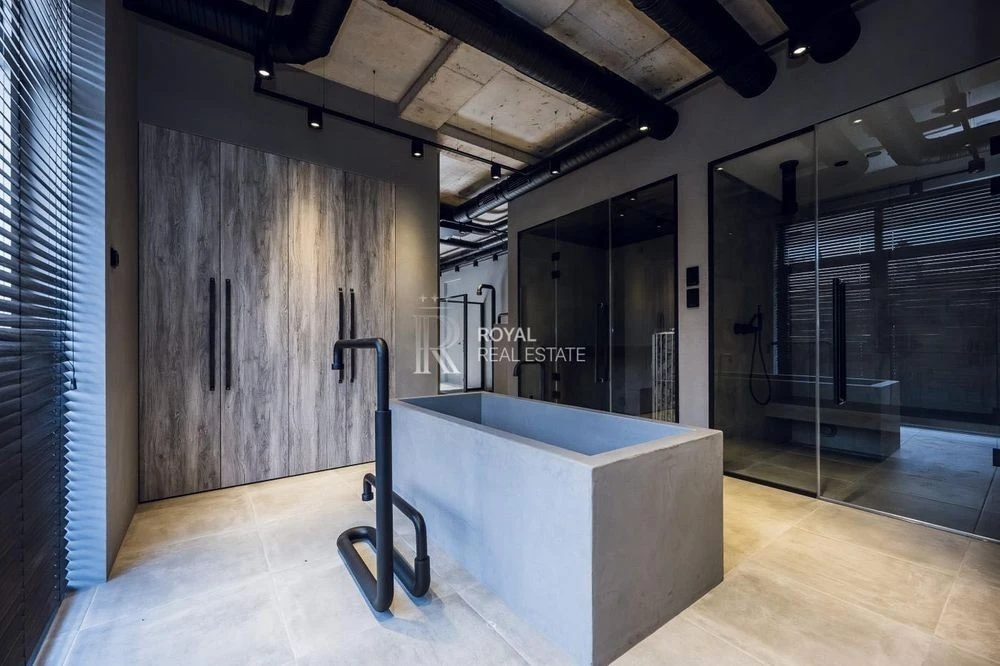 Apartment for sale Pechersky 3 rooms 227 m² club house