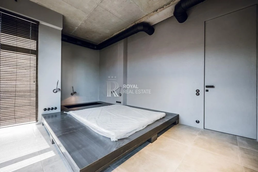 Apartment for sale Pechersky 3 rooms 227 m² club house