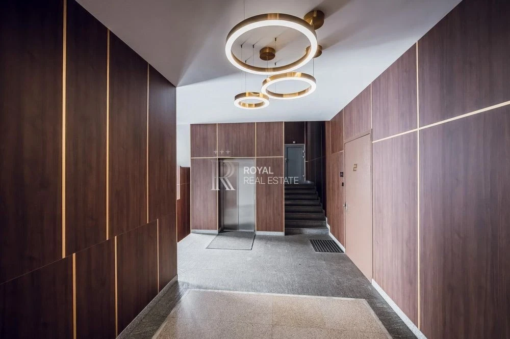 Apartment for sale Pechersky 3 rooms 227 m² club house
