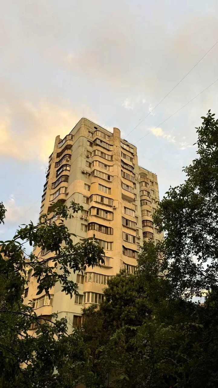 TD. 2к квартира, 55 м, на Кн. Володимира (Добровольского), р