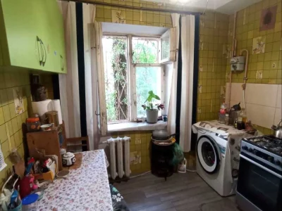 Квартира. Одеса, Місячний пров.