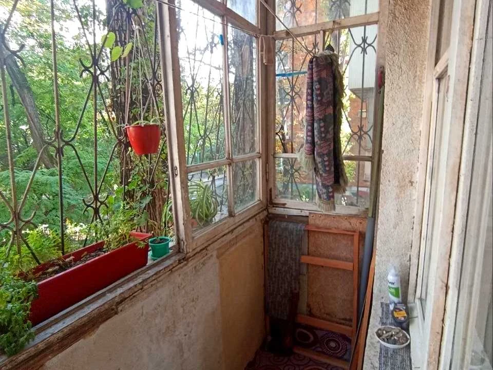 Квартира. Одеса, Місячний пров.