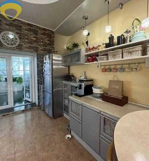 Продам стильный дом в Приморском районе.