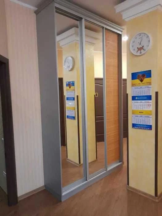 Продам 3комн квартиру 78м2, СТАЛИНКА ул. Полтавский шлях, ГА