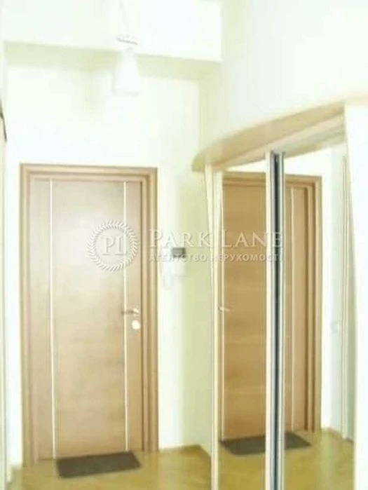 Apartment for sale with renovation, 10/1 Horodetskoho St., Lypky Dorev