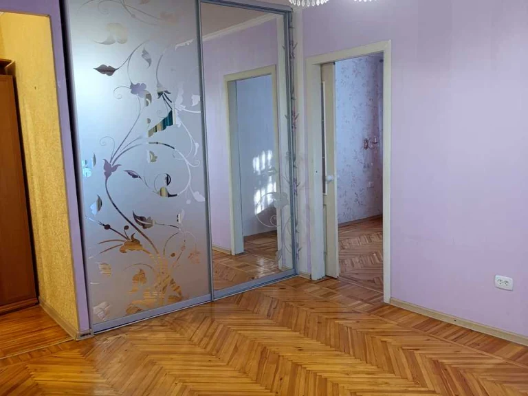 Квартира. Харків, Гвардійців-Широнінців вул.