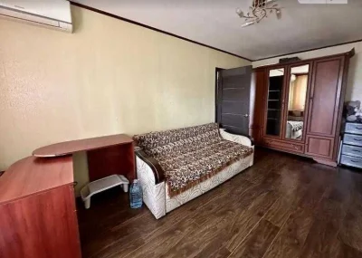 Продам 1 к.кв. район Одесская.