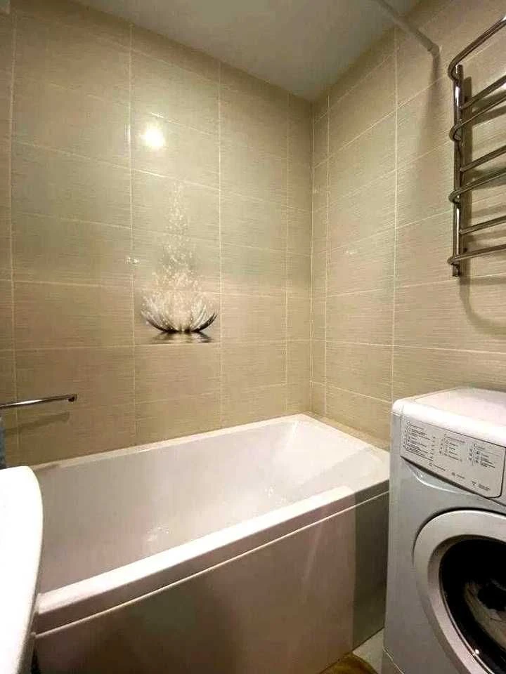 Продам 3х комн квартиру,Новые дома, Коммунальный рынок 2/5 с