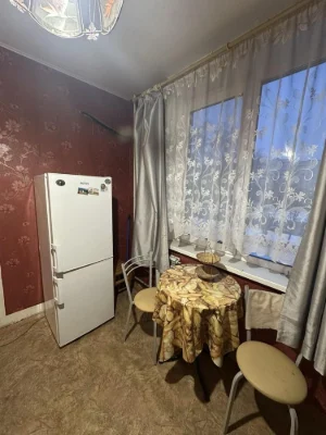 Продам 1 к кв на Олексіївці, пр.Л.Свободи,39   3/12